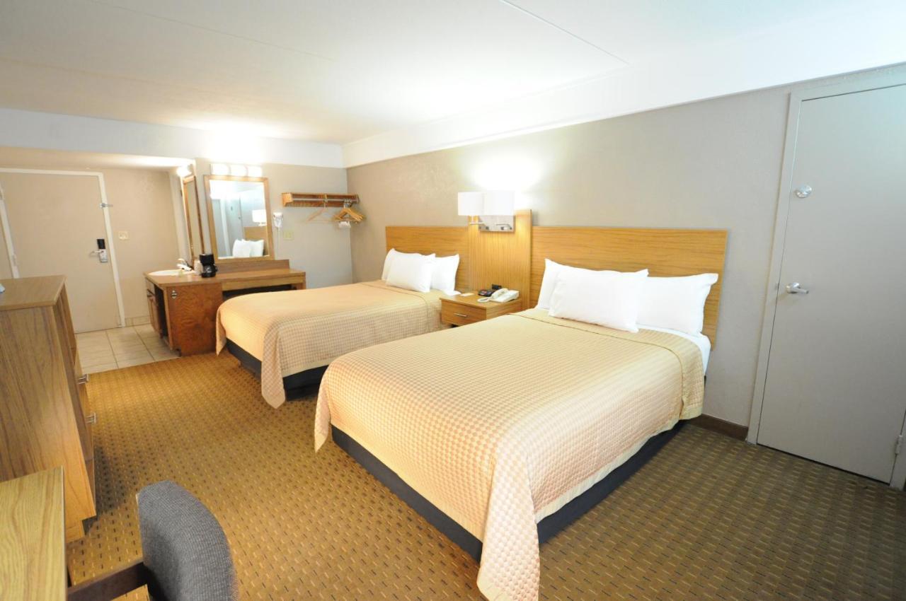 Double Room with Balcony - No Pets